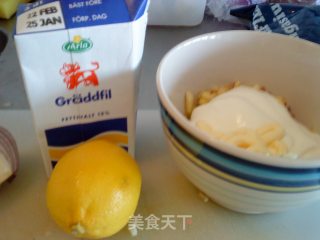 煎鲱鱼配土豆泥的做法步骤：2