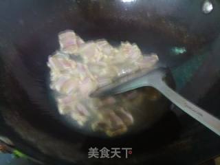 腊肉煲仔饭的做法步骤：2