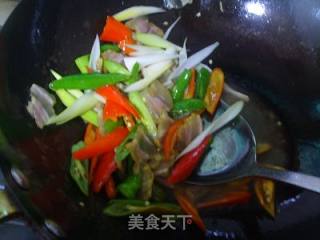 腊肉煲仔饭的做法步骤：2