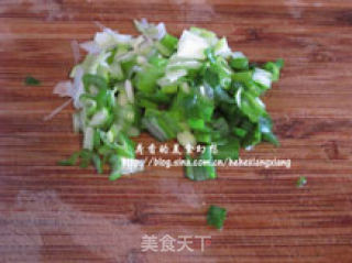 辣子葱香饼的做法步骤：2