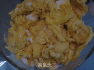 丝瓜炒鸡蛋的做法步骤：2
