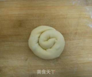 葱油饼的做法步骤：2