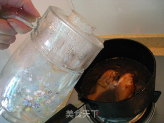 美味香菇卤鸡腿的做法步骤：2