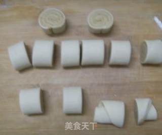 双色馒头的做法步骤：2