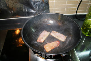 酒香牛腩的做法步骤：2