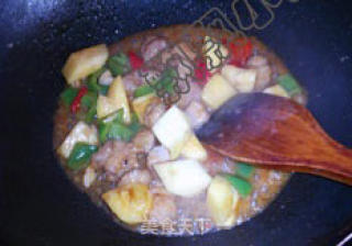 菠萝咕噜肉的做法步骤：2
