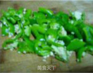 土豆丝炒肉的做法步骤：2
