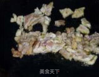 土豆丝炒肉的做法步骤：2