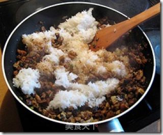 糯米鸡肉烧麦的做法步骤：2
