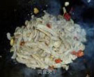 芽白炒牛肚的做法步骤：2