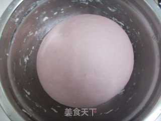 香甜的紫薯包包的做法步骤：2