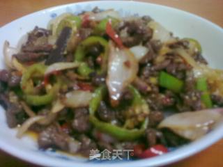 小炒牛肉丝的做法步骤：2