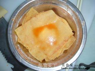 金牌豆皮卷的做法步骤：2