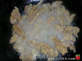 糖醋里脊的做法步骤：2