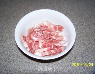 辣椒肉丝炒面的做法步骤：2