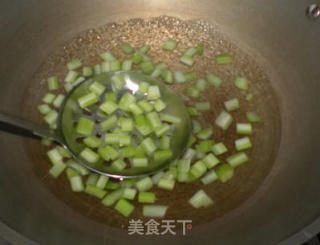 彩色豆干丁的做法步骤：2