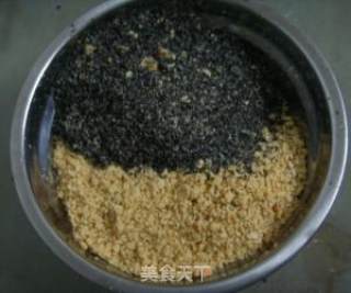 会变色的芝麻包的做法步骤：2