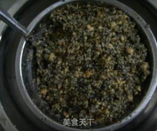 会变色的芝麻包的做法步骤：2