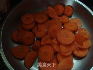 家庭猪扒煲的做法步骤：2