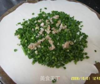 韭菜煎饼的做法步骤：2