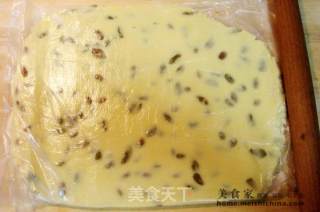 奶油提子酥条儿的做法步骤：2