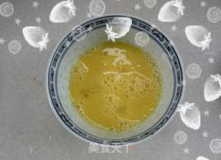 番茄青椒鸡蛋炒面的做法步骤：2