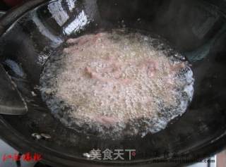 尖椒牛柳的做法步骤：2