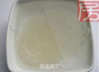 虾油炒粉丝卷心菜的做法步骤：2