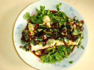皮蛋豆腐的做法步骤：2