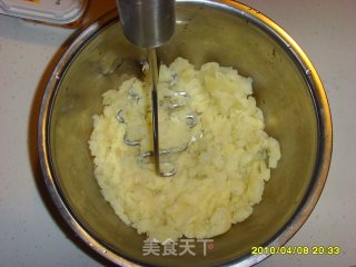 鸡汁土豆泥的做法步骤：2