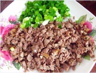 肉碎白菜饼的做法步骤：2