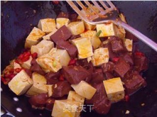 川香双色豆腐的做法步骤：2