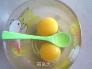 养生鸡蛋黄瓜丝的做法步骤：2
