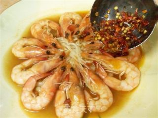 水煮虾的做法步骤：2