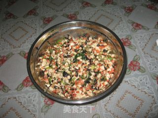 四色素菜包的做法步骤：2