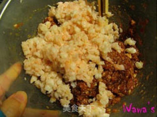 锅贴的做法步骤：2