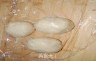 芝麻紫薯面包卷的做法步骤：2