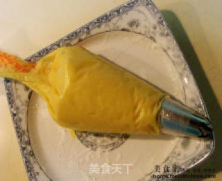 巧克力奶油蛋黄泡芙的做法步骤：2