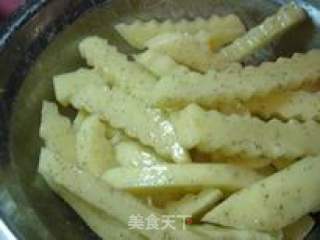 茄汁烤翅&薯条的做法步骤：2