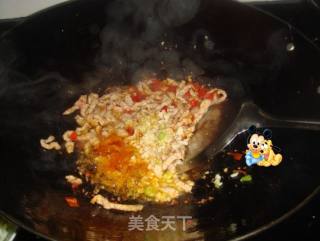 鱼香肉丝的做法步骤：2