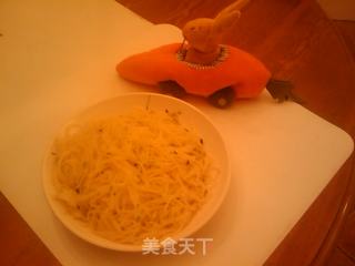 春饼土豆丝的做法步骤：2