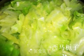 炝拌圆白菜的做法步骤：2