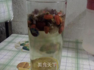 萝卜丝炒腊肠的做法步骤：2