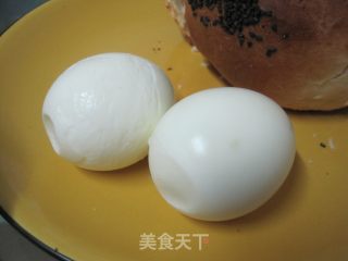 微波版白水煮鸡蛋的做法步骤：2