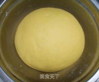 金牛角馒头的做法步骤：2