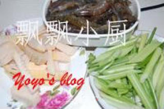 香辣盆盆虾的做法步骤：2