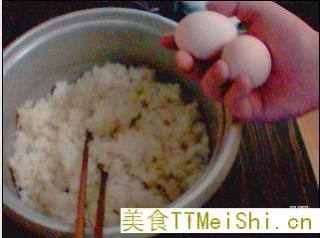 糯米腊肉丸子的做法步骤：2