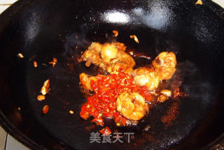 湘式辣鸡块的做法步骤：2