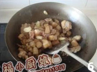 肉勾鸡的做法步骤：2