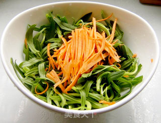 面条菜煎饼的做法步骤：2